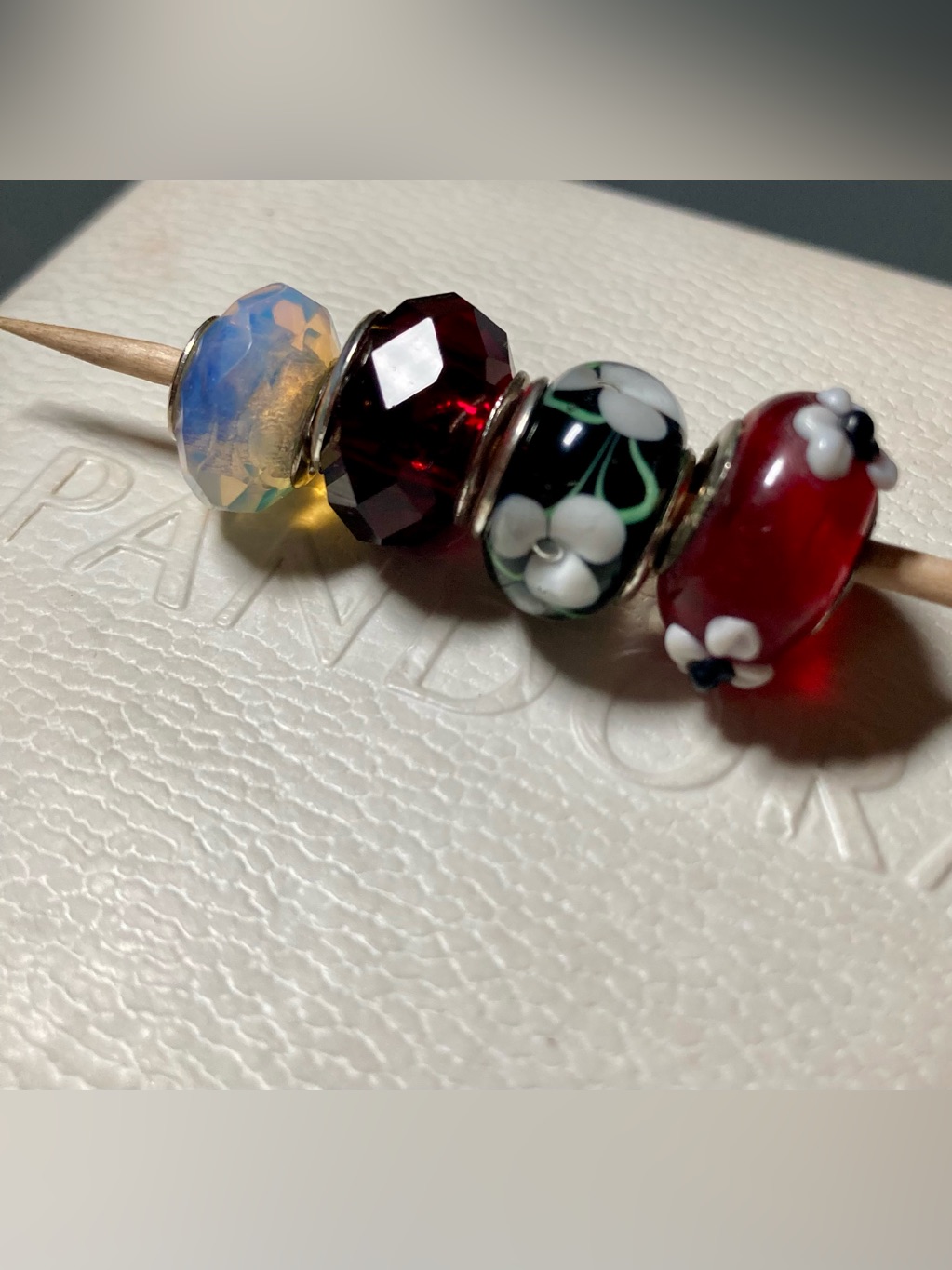Murano Glass Bead Set Silver Core Off Vintage Pandora Bracelet (Not Pandora)